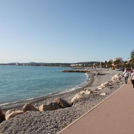 Studio F1 vue mer a 30m des plages Cagnes-sur-Mer Extérieur photo